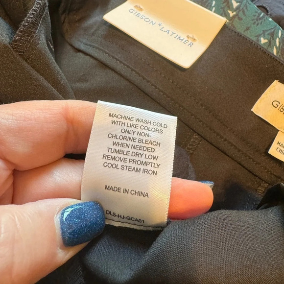 Gibson Latimer Black City Shorts Mid Rise Sz 12 - Picture 7 of 10